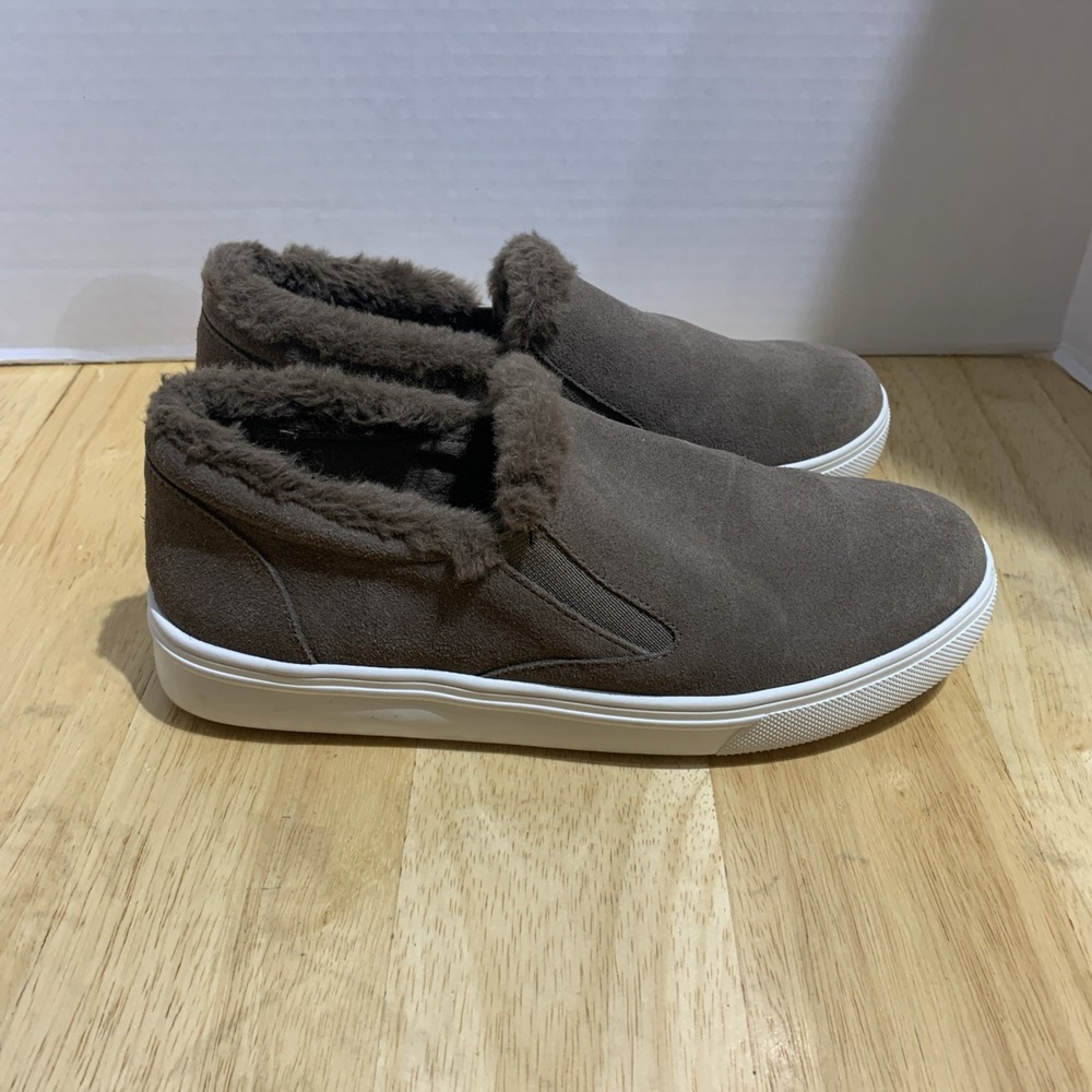 Blondo Gia Waterproof Dark Taupe Suede 6M Slip on Sneaker - Picture 1 of 8